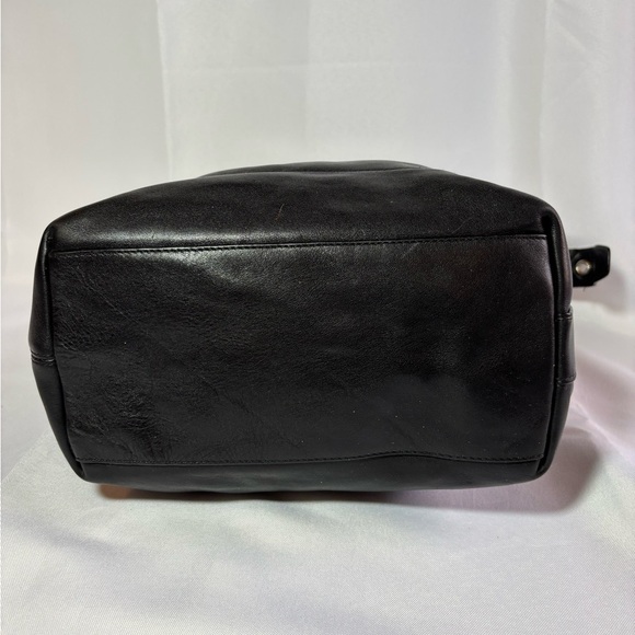 COACH Legacy Duffle 19889 - Picture 8 of 12